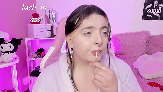 Sachi Meow online show from February 2026 07:10:01 PM