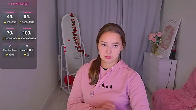 LovelyJessie online show from February 2026 01:45:02 PM