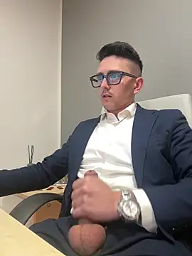 Snapshot of masterboss_ chatting on February 2026 01:32:02 PM masterboss online show from February 2026 01:32:02 PM