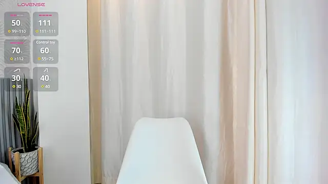 Sally Azmani  online show from March 2025 12:25:01 PM