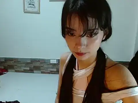 Snapshot of _annie_rosse chatting on January 2025 08:05:02 PM  annie rosse online show from January 2025 08:05:02 PM