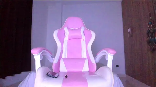 kimbaileys online show from July 2026 07:45:01 AM
