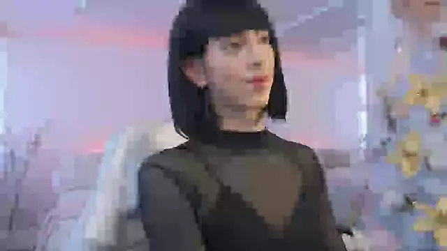 Snapshot of Ms_Sammy chatting on December 2024 10:05:02 PM Ms Sammy online show from December 2024 10:05:02 PM
