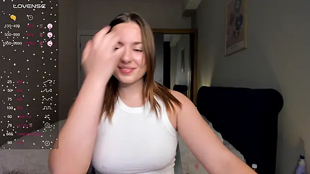 ThreeshaWhite online show from February 2025 05:04:01 PM