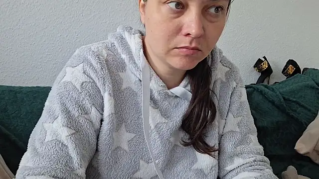 Cyndee Winter online show from September 2025 10:29:01 AM