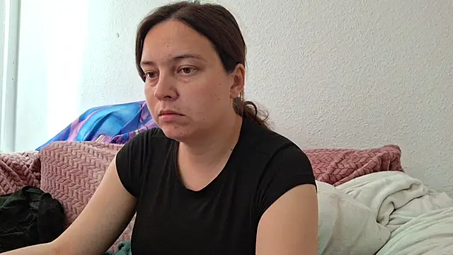 Cyndee Winter online show from June 2026 02:17:02 PM