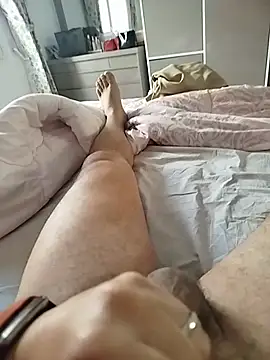 biiigbosss88 online show from January 2026 01:16:01 PM