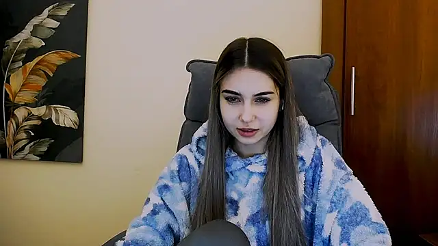 Lili magic online show from February 2025 12:51:02 PM