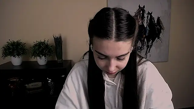 Lili magic online show from November 2025 11:31:02 AM