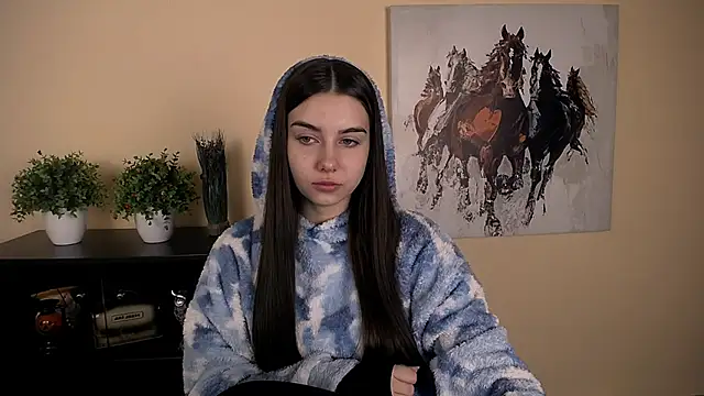 Lili magic online show from November 2025 12:15:02 PM