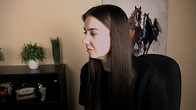 Lili magic online show from December 2025 09:58:02 AM