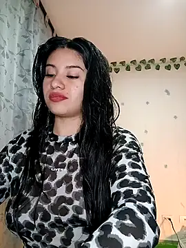 Snapshot of tara20_ chatting on February 2025 02:35:02 AM tara20  online show from February 2025 02:35:02 AM