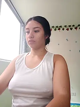 Snapshot of tara20_ chatting on March 2025 03:07:01 PM tara20  online show from March 2025 03:07:01 PM