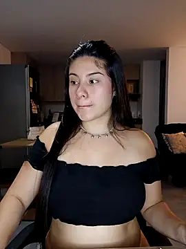 Snapshot of tara20_ chatting on October 2025 03:14:02 AM tara20  online show from October 2025 03:14:02 AM