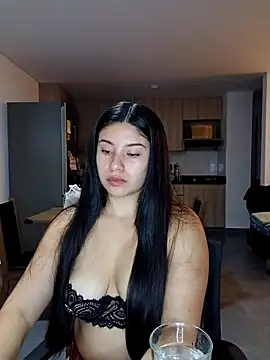 Snapshot of tara20_ chatting on October 2025 05:38:01 AM tara20  online show from October 2025 05:38:01 AM