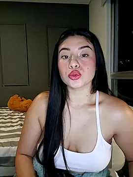 Snapshot of tara20_ chatting on October 2025 08:04:02 AM tara20  online show from October 2025 08:04:02 AM
