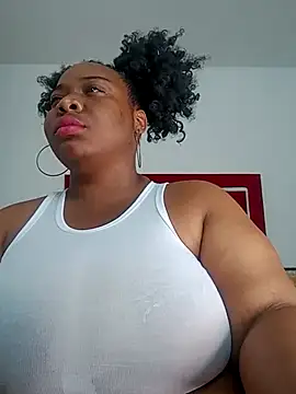 Breisy bigboobs online show from January 2026 07:30:01 PM