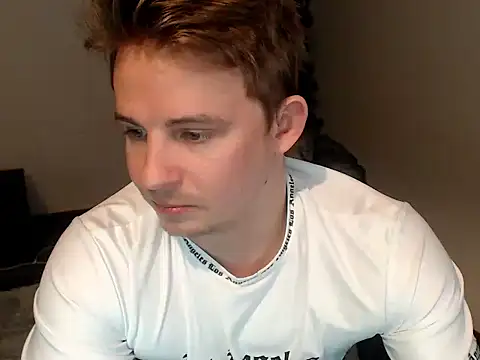 Snapshot of LandonYork chatting on February 2026 07:20:01 PM LandonYork online show from February 2026 07:20:01 PM