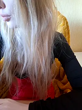 Elza kom online show from September 2025 03:29:01 AM