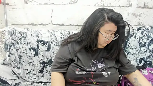 Nadine asian online show from November 2025 08:36:02 AM