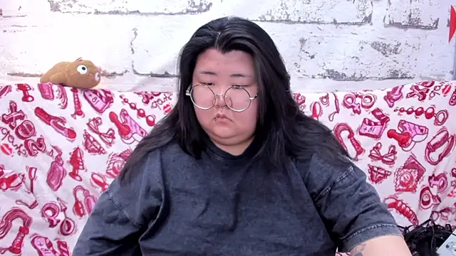 Snapshot of Nadine_asian chatting on June 2026 08:17:02 AM Nadine asian online show from June 2026 08:17:02 AM