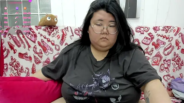 Snapshot of Nadine_asian chatting on July 2026 07:23:02 AM Nadine asian online show from July 2026 07:23:02 AM