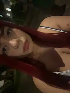 RavenM8 online show from December 2025 01:22:02 AM