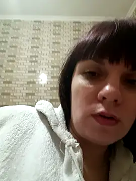 Jane Luste online show from January 2025 12:01:01 PM