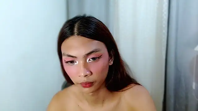 freshJULIA18 online show from November 2025 03:12:01 AM