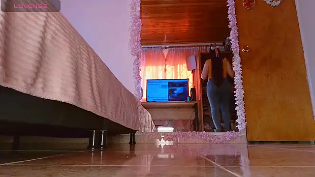 Sahory   online show from March 2025 07:57:02 PM