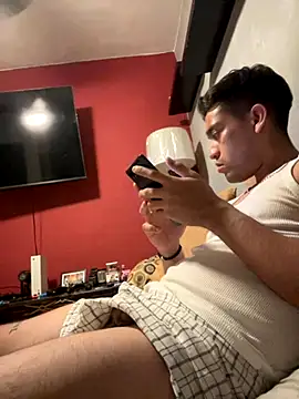 Magicerosxx69 online show from November 2025 08:47:01 AM