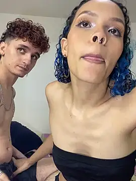 Snapshot of TheKing6ix9ine69 chatting on March 2025 05:30:01 AM TheKing6ix9ine69 online show from March 2025 05:30:01 AM