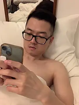 wangjian2324 online show from November 2025 12:27:01 PM