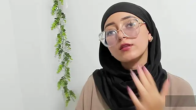 Snapshot of aysel_elid chatting on January 2025 09:03:01 PM aysel elid online show from January 2025 09:03:01 PM