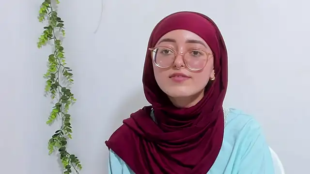 Snapshot of aysel_elid chatting on January 2025 08:10:02 PM aysel elid online show from January 2025 08:10:02 PM