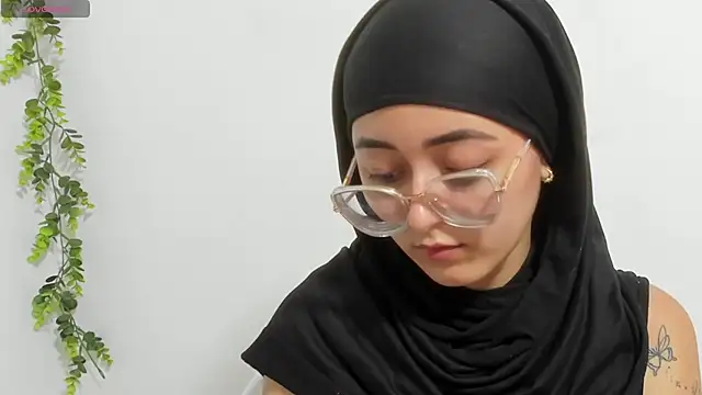 Snapshot of aysel_elid chatting on February 2025 12:32:01 AM aysel elid online show from February 2025 12:32:01 AM