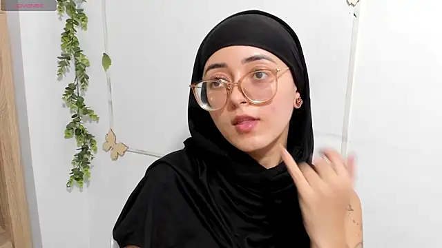 aysel elid online show from April 2026 11:43:02 PM