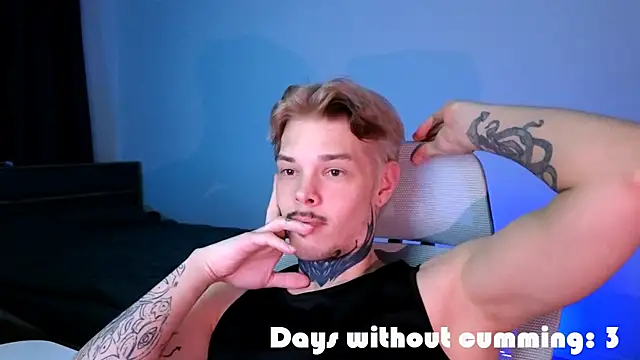 DENIS HERE online show from April 2026 11:39:02 PM