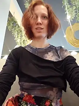 Snapshot of Exhibitionsplit chatting on January 2025 01:56:01 PM Exhibitionsplit online show from January 2025 01:56:01 PM