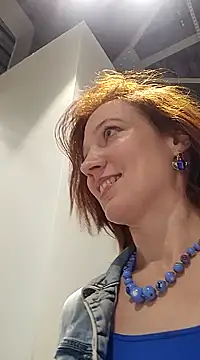 Snapshot of Exhibitionsplit chatting on February 2025 05:15:02 PM Exhibitionsplit online show from February 2025 05:15:02 PM