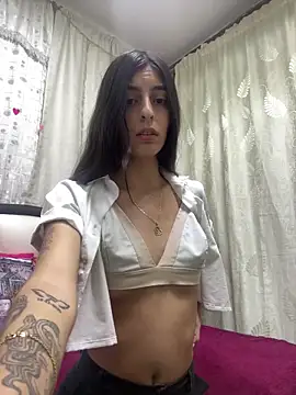 cristel 17 online show from February 2025 07:10:02 PM