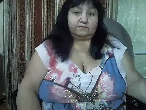 Snapshot of Nezsbudka chatting on February 2025 08:22:02 PM Nezsbudka online show from February 2025 08:22:02 PM