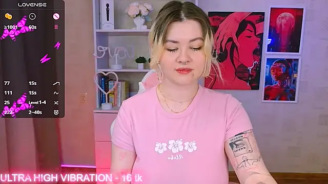 cutie mili online show from January 2025 02:32:01 PM