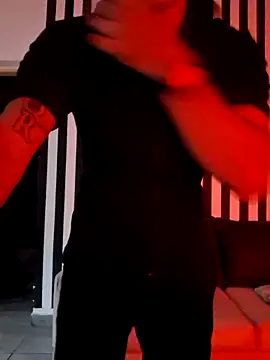 pretorianoo53 online show from April 2026 04:39:01 AM