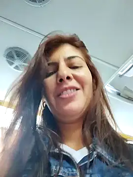 scarlett moore online show from February 2025 01:15:02 PM