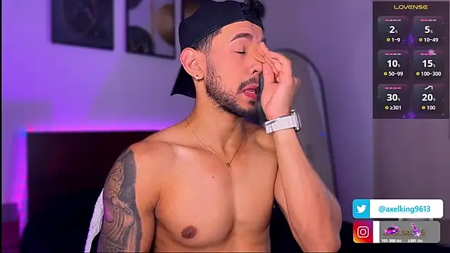 Snapshot of AxelKing1326 chatting on November 2025 09:24:02 PM AxelKing1326 online show from November 2025 09:24:02 PM