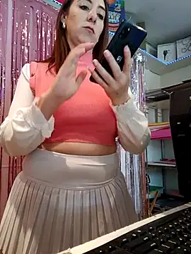 Snapshot of Mia_Novikov chatting on April 2026 09:56:02 PM Mia Novikov online show from April 2026 09:56:02 PM
