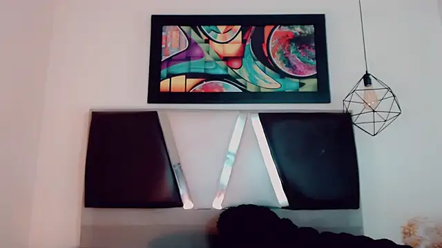 hilary rodriguez online show from December 2025 07:21:01 PM