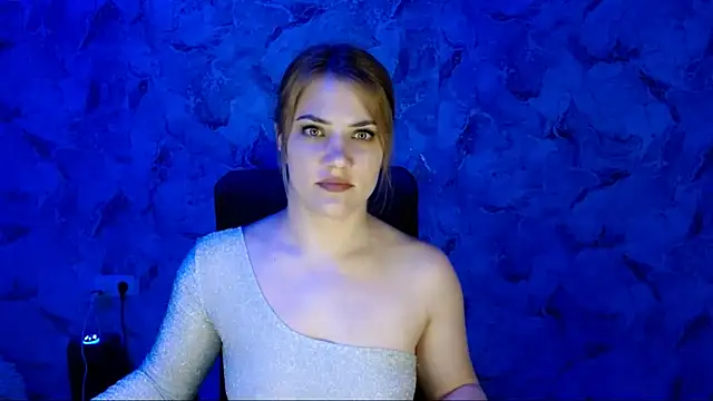 Snapshot of nika_gold1 chatting on April 2026 06:25:01 PM nika gold1 online show from April 2026 06:25:01 PM