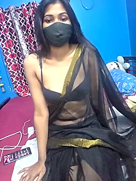 Snapshot of Triha_18 chatting on February 2026 01:05:02 PM Triha 18 online show from February 2026 01:05:02 PM